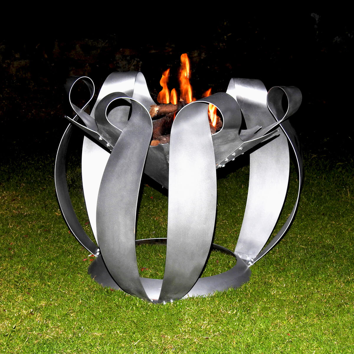 Fire Art - Chimeneas como obras de arte funcionales en Bogotá