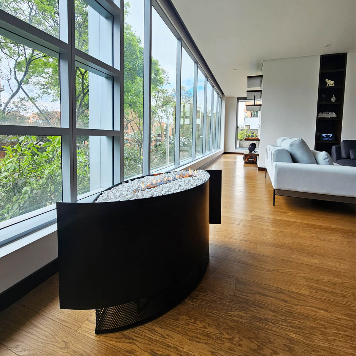 Fire Art - Chimeneas como obras de arte funcionales en Bogotá