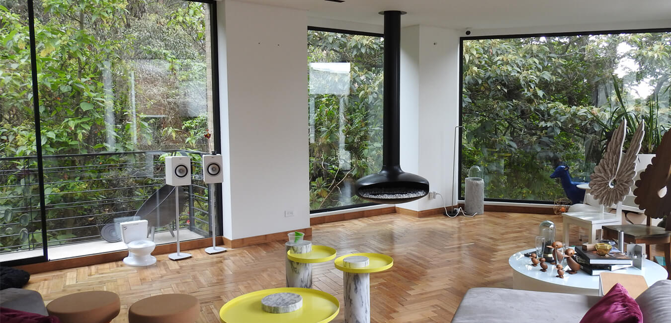 Fire Art - Chimeneas como obras de arte funcionales en Bogotá